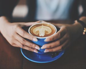 Preview wallpaper coffee, hands, cup