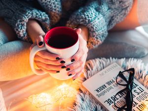 Preview wallpaper coffee, mug, hands, garland, comfort, mood