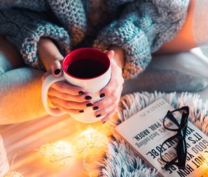 Preview wallpaper coffee, mug, hands, garland, comfort, mood