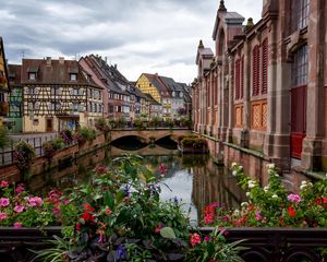 Preview wallpaper colmar, france, canal, bridge, building