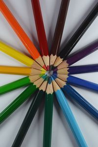 Preview wallpaper colored pencils, colorful, sharpened