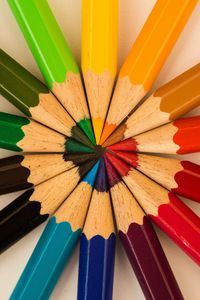 Preview wallpaper colored pencils, colorful, sharpened, set