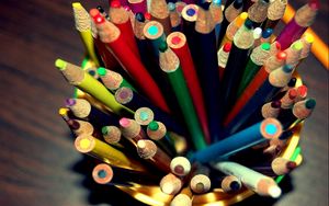 Preview wallpaper colored pencils, set, glass, art