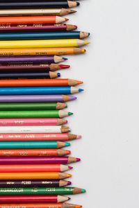 Preview wallpaper colored pencils, set, sharpened