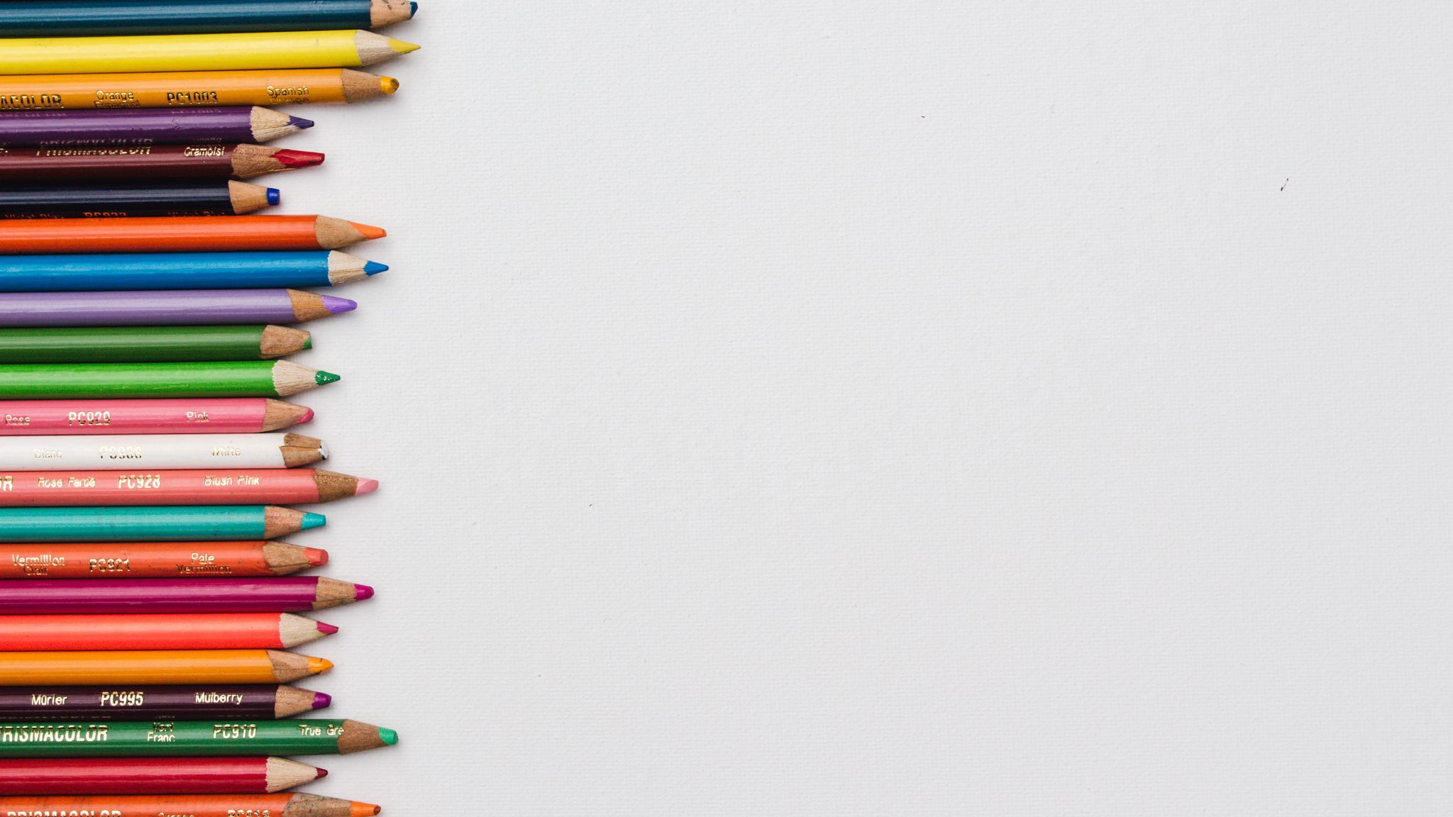 2048x1152 Wallpaper colored pencils, set, sharpened