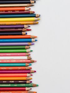 Preview wallpaper colored pencils, set, sharpened