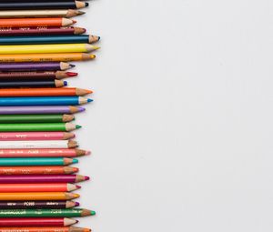 Preview wallpaper colored pencils, set, sharpened