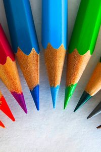 Preview wallpaper colored pencils, sharpened, rainbow