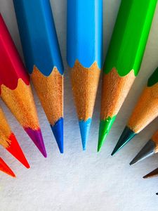 Preview wallpaper colored pencils, sharpened, rainbow