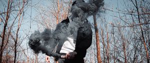 Preview wallpaper colored smoke, sneakers, man