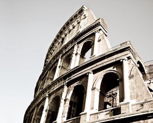 Preview wallpaper colosseum, rome, italy, black white, old