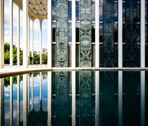 Preview wallpaper columns, building, facade, architecture, water, reflection