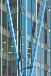 Preview wallpaper columns, building, windows, facade, architecture