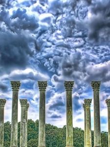 Preview wallpaper columns, sky, clouds, hdr