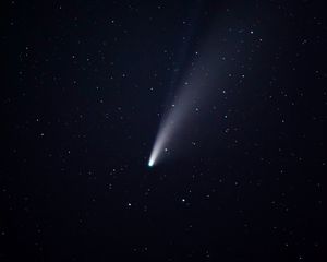 Preview wallpaper comet, meteorite, starry sky, sky, glow