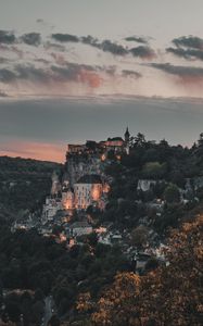 Preview wallpaper commune, mountains, buildings, rocamadour, france