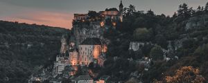 Preview wallpaper commune, mountains, buildings, rocamadour, france