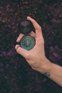 Preview wallpaper compass, hand, map