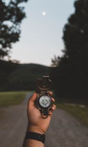 Preview wallpaper compass, hand, nature, travel