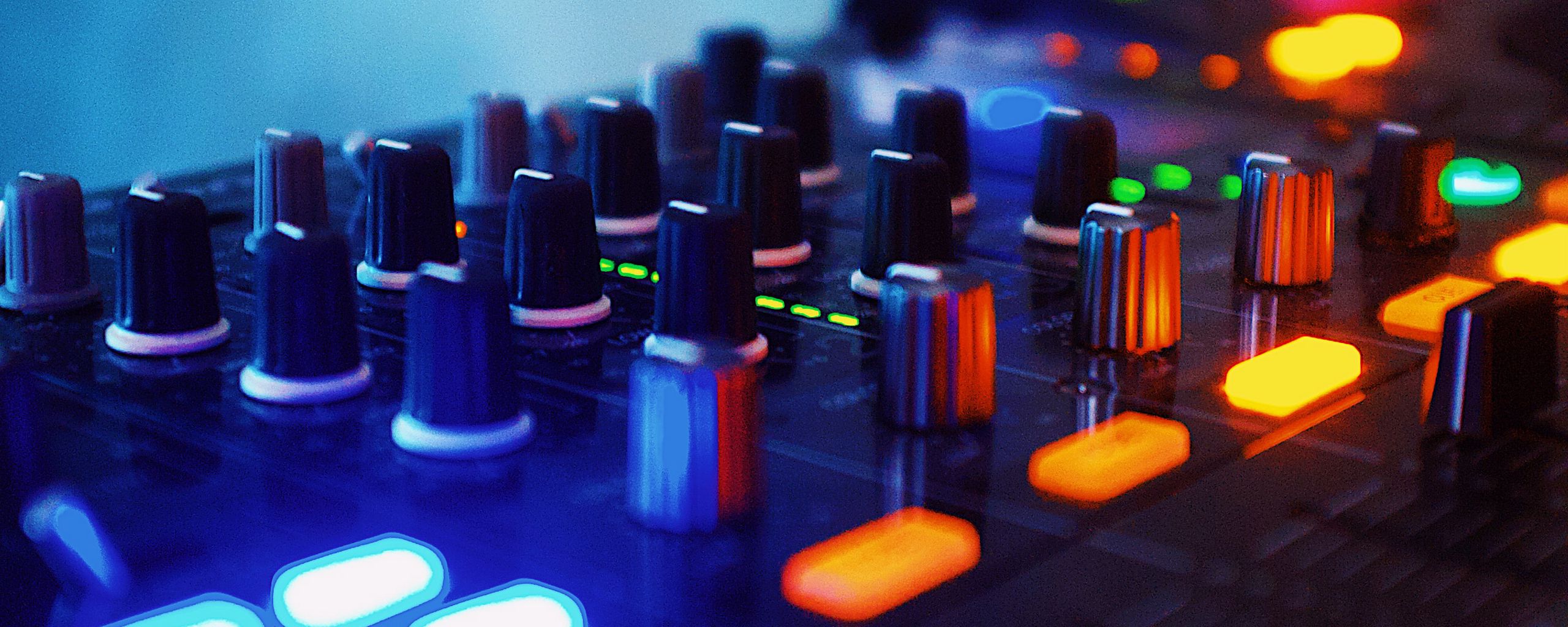 2560x1024 Wallpaper control panel, equipment, lights, technology, dark