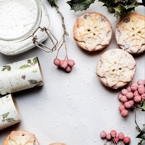 Preview wallpaper cookies, berries, powder, dessert