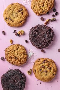 Preview wallpaper cookies, chocolate, raisins, dessert