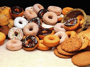 Preview wallpaper cookies, donuts, batch, allsorts, variety