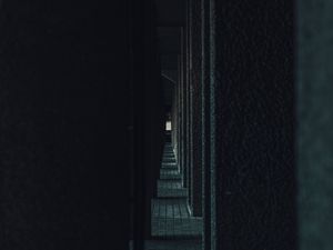 Preview wallpaper corridor, columns, dark