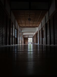 Preview wallpaper corridor, door, tunnel, dark, light