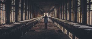 Preview wallpaper corridor, man, abandoned, room