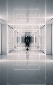 Preview wallpaper corridor, man, reflections, symmetry, minimalism