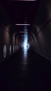 Preview wallpaper corridor, tunnel, dark, silhouette, light