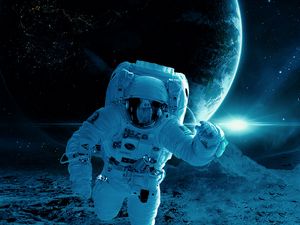 Preview wallpaper cosmonaut, astronaut, spacesuit, space