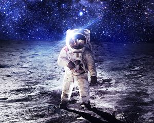 Preview wallpaper cosmonaut, space suit, space, planet, stars