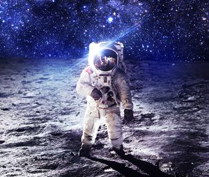 Preview wallpaper cosmonaut, space suit, space, planet, stars