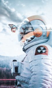 Preview wallpaper cosmonaut, spacesuit, butterfly, reflection, landscape, radioactive