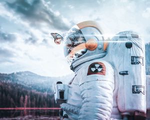 Preview wallpaper cosmonaut, spacesuit, butterfly, reflection, landscape, radioactive