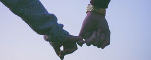 Preview wallpaper couple, hands, love