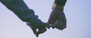 Preview wallpaper couple, hands, love