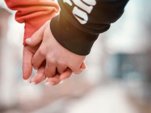 Preview wallpaper couple, hands, touch, tenderness, romance, love