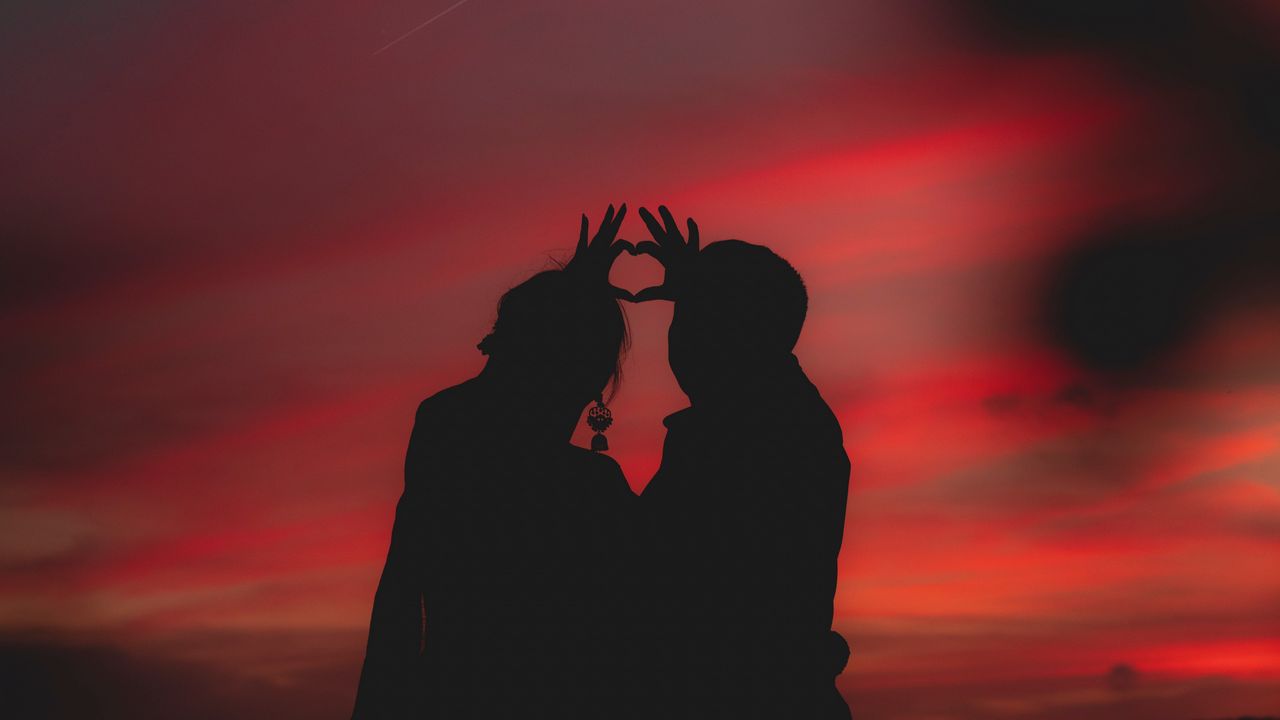 Wallpaper couple, heart, silhouettes, hands, love