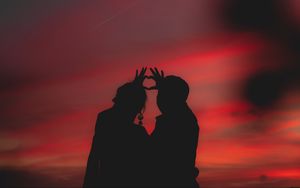 Preview wallpaper couple, heart, silhouettes, hands, love