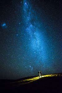 Preview wallpaper couple, hill, sky, stars, night, dark