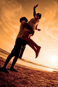 Preview wallpaper couple, hugging, joy, silhouettes, evening