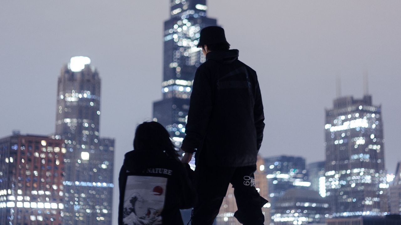 Wallpaper couple, roof, love, night city, skyscrapers, overview