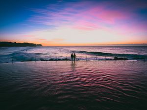 Preview wallpaper couple, sea, sunset, surf