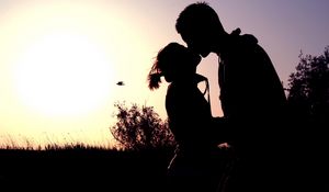 Preview wallpaper couple, shadow, sunset, kissing, hugging, romance
