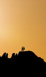 Preview wallpaper couple, silhouettes, hills, evening