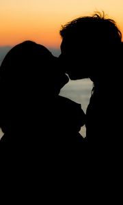Preview wallpaper couple, silhouettes, kiss, love, romance, dark