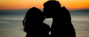 Preview wallpaper couple, silhouettes, kiss, love, romance, dark